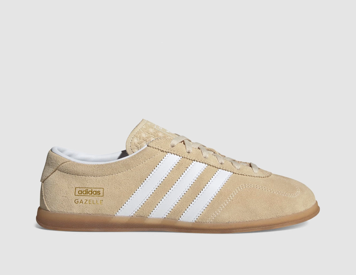 Stability Wing System adidas Originals Women's Gazelle Lo Pro Sand Strata / Cloud White - Gum