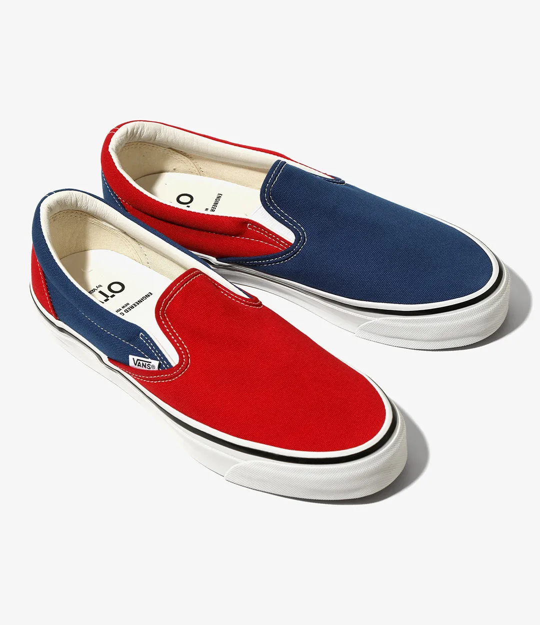Strength Mode Fit Routine Classic Slip-On 98 ?C?Red/Navy Canvas