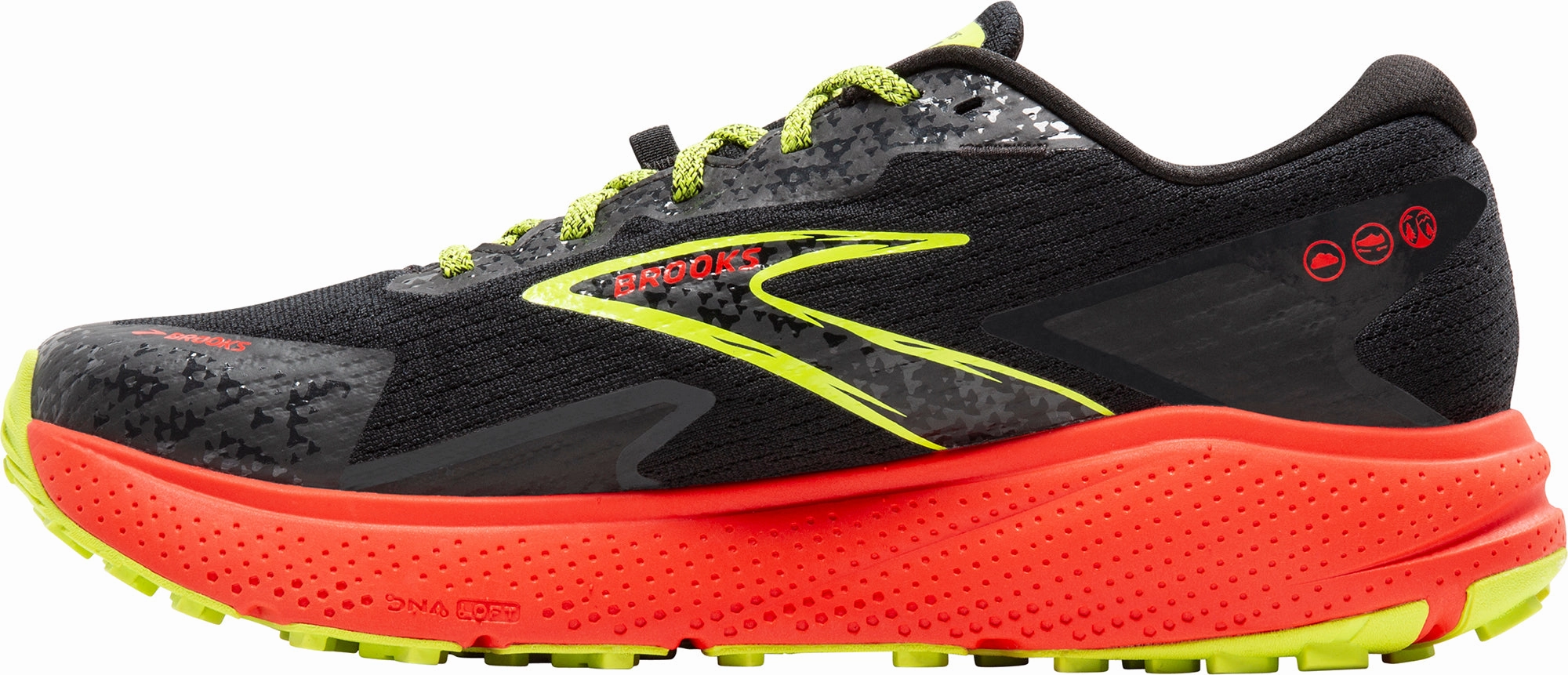 Brooks Divide 5 GORE-TEX Mens Trail Running Shoes - Black running in the heat