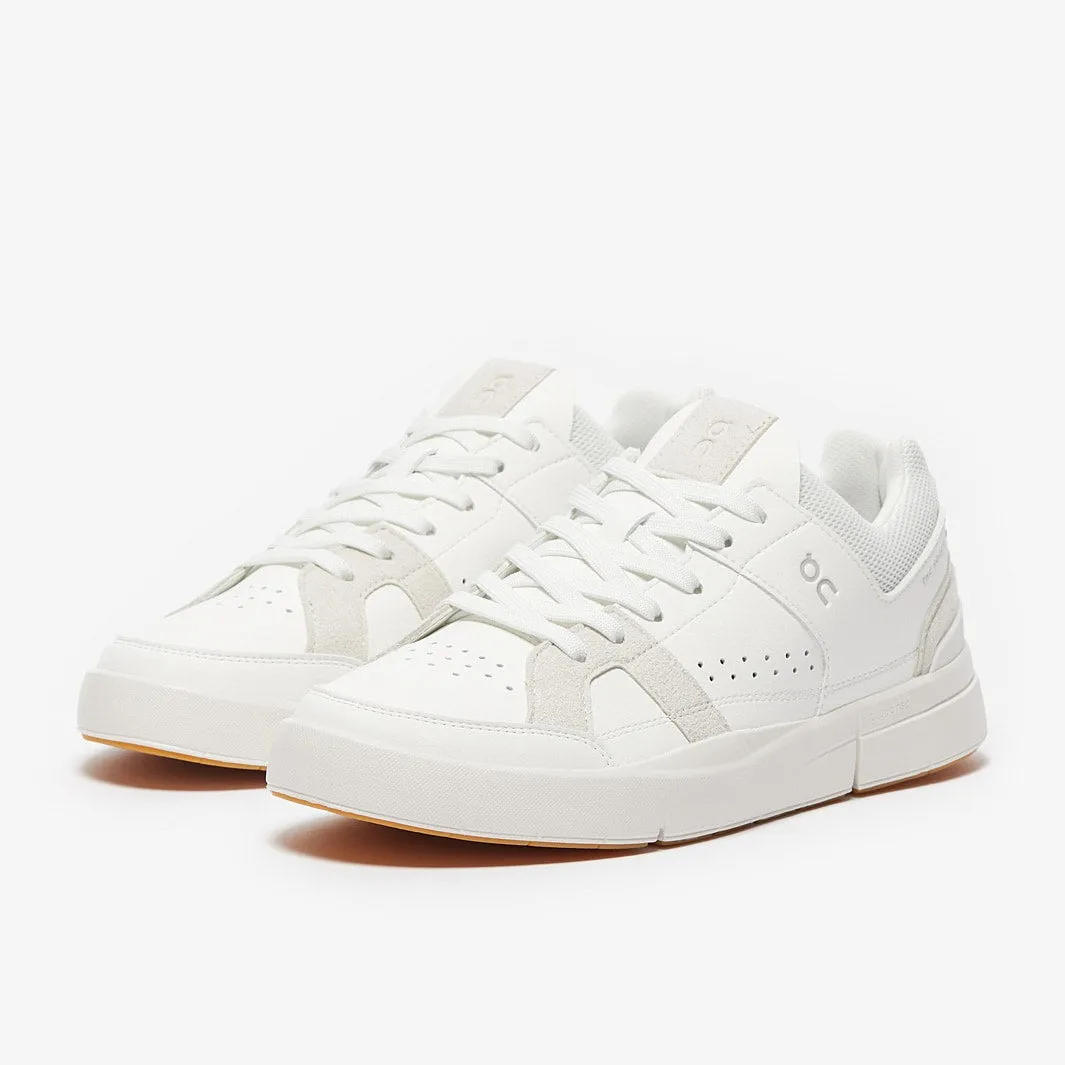 Zip Up Closure All Around On The Roger Clubhouse