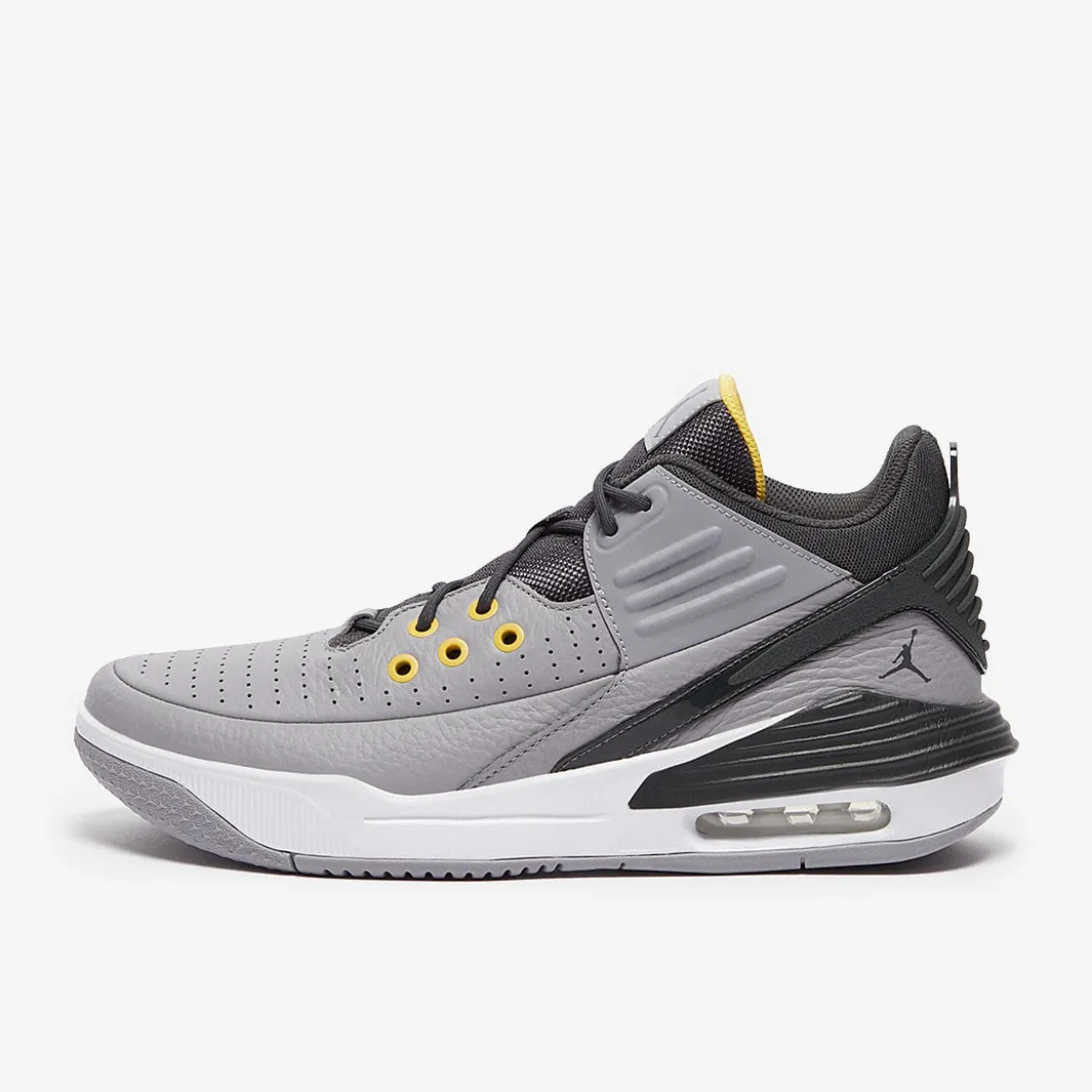 Jordan Max Aura 5 Comfort Socks Travel Must