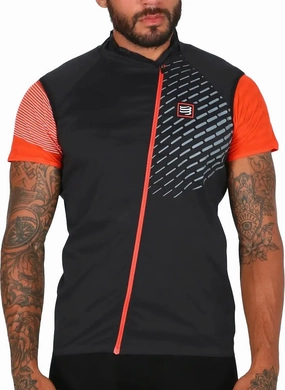 Compressport Hurricane V2 Mens Running Gilet - Black family trip Comfy Layer