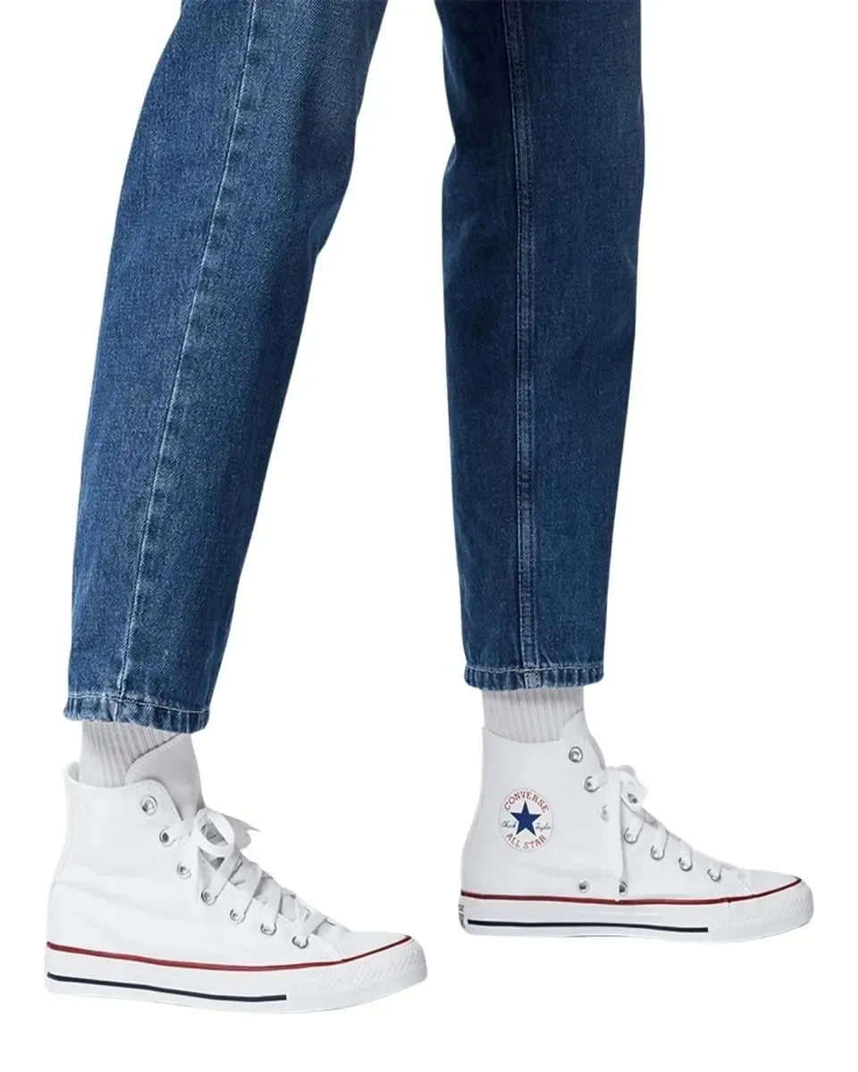 Converse Men's Chuck Taylor All Star High Top White Shoe Cozy Interior Everyday Use