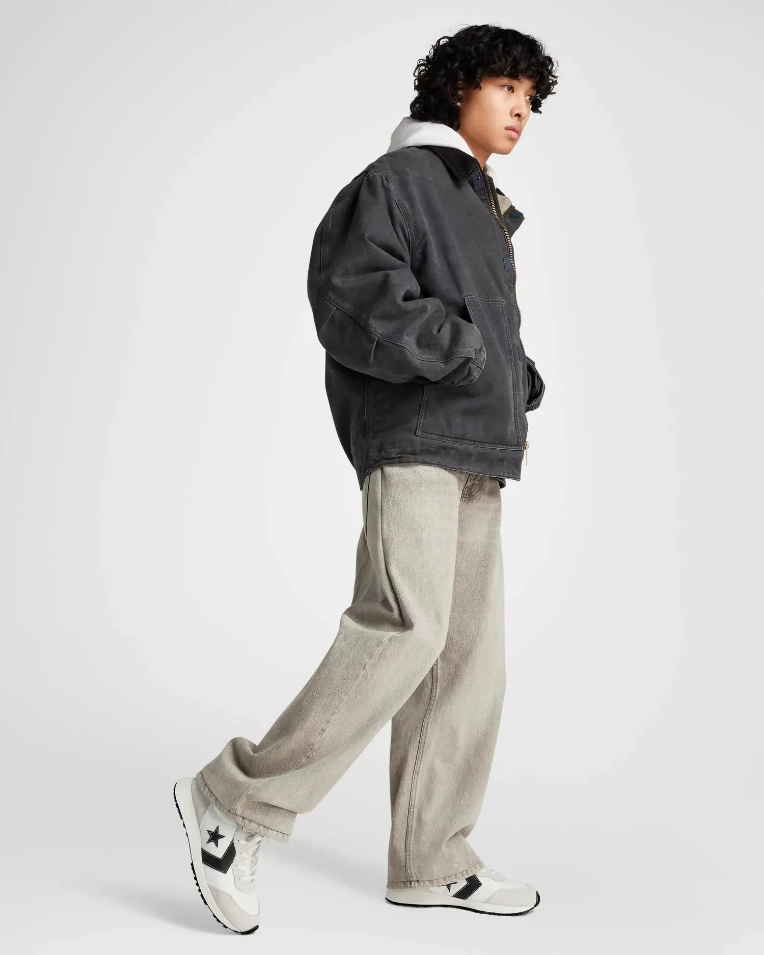 Converse Unisex Omega Seasonal Colour White/Black Shoes Pressure Relief Zones Air Touch