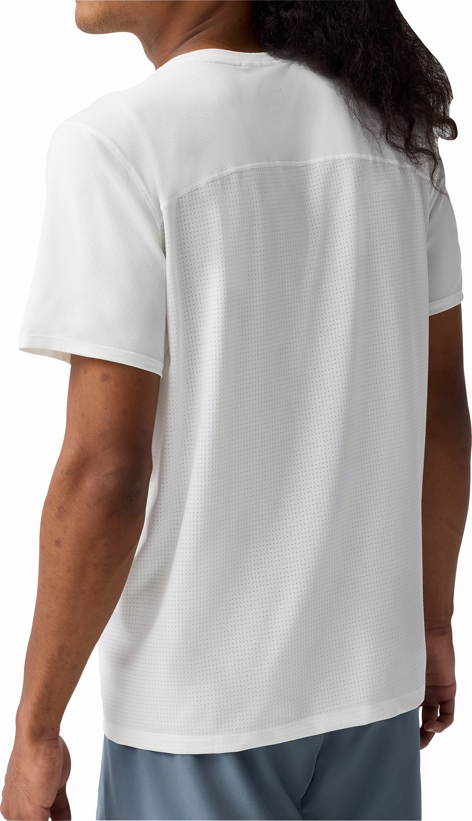 Comfortable Layers Wide Neck Opening Brooks Atmosphere 3.0 Short Sleeve Mens Running Top - White