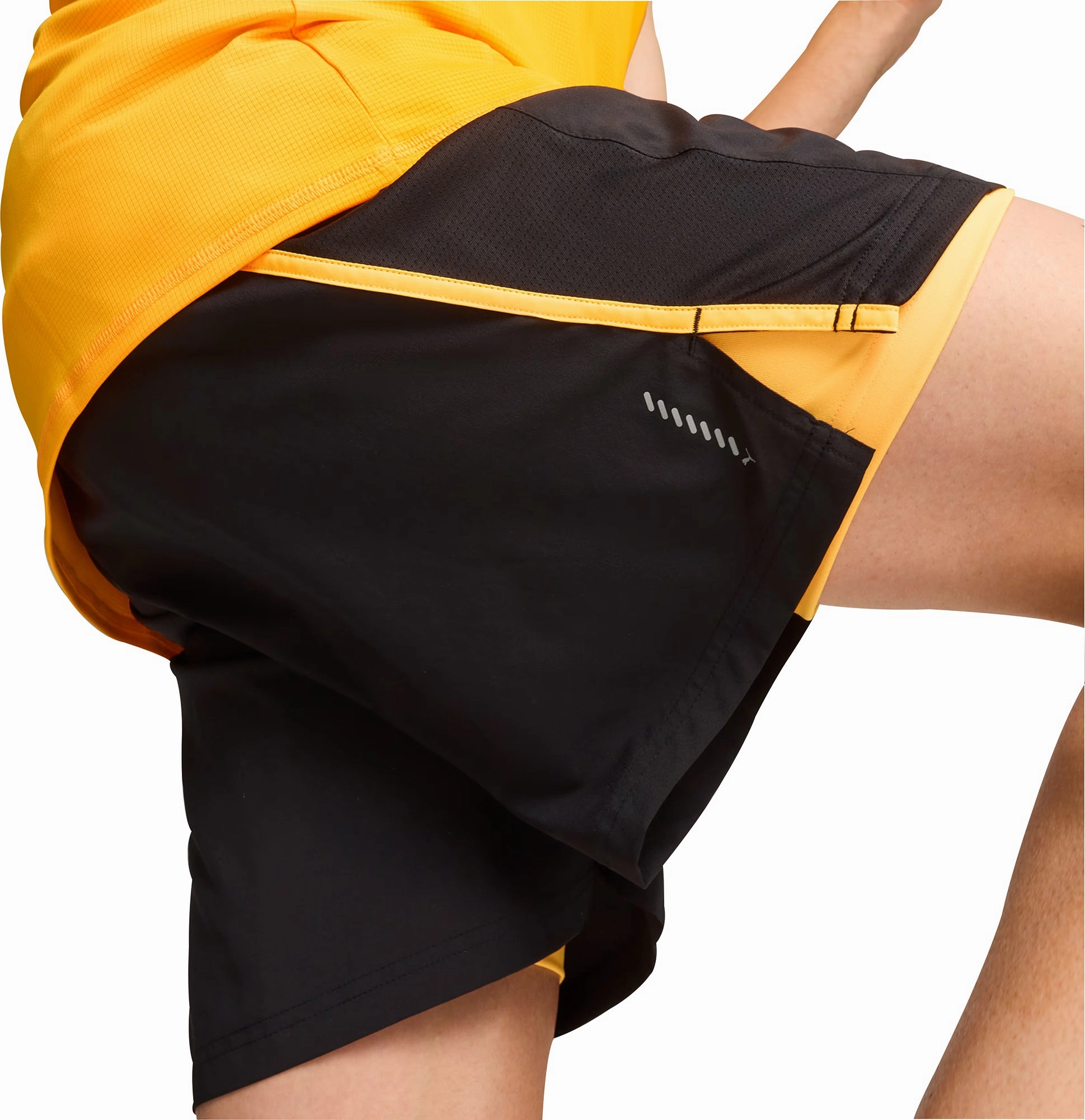 Dynamic Flex Zones sports accessory Puma Favourite Velocity 2 In 1 Mens Running Shorts - Black