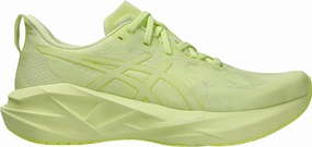 Multi Directional Flex Asics NovaBlast 5 Lite-Show Mens Running Shoes - Yellow