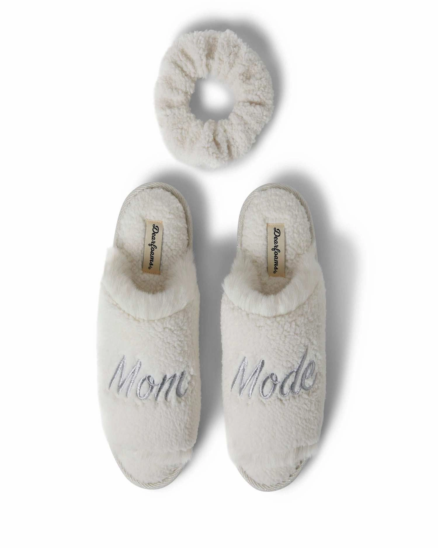 Breathable Design Dearfoams Womens Louise Embroidered Mom Slide Slipper Gift Set with Scrunchie