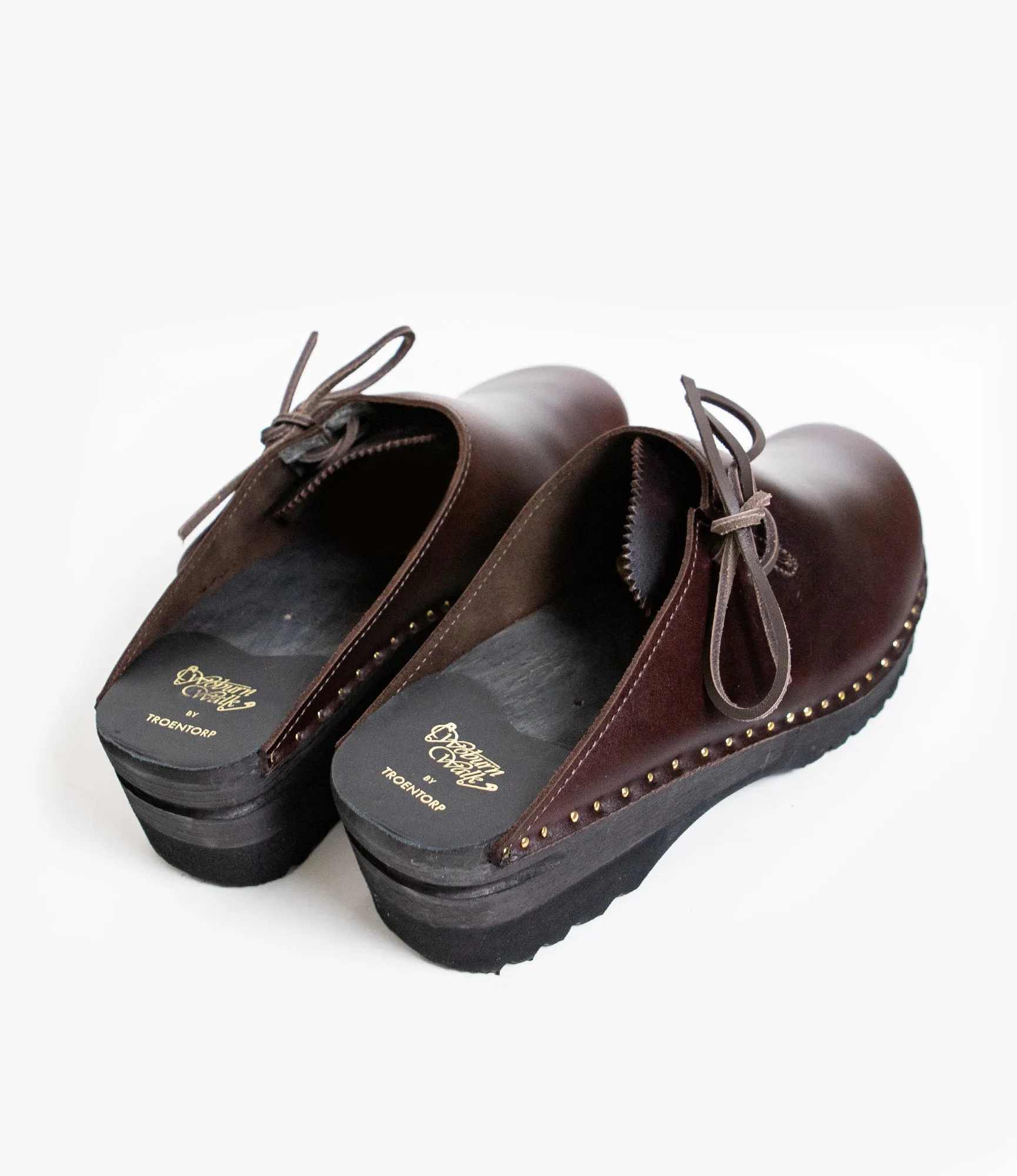 'Alps' Side Lace Clog ?C?Brown Leather Flexible Outsole Bend Water Resistant Material