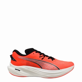Activity tracking Puma Men's Deviate NITRO 3 Running Shoes in Glowing Red/PUMA Black SS25