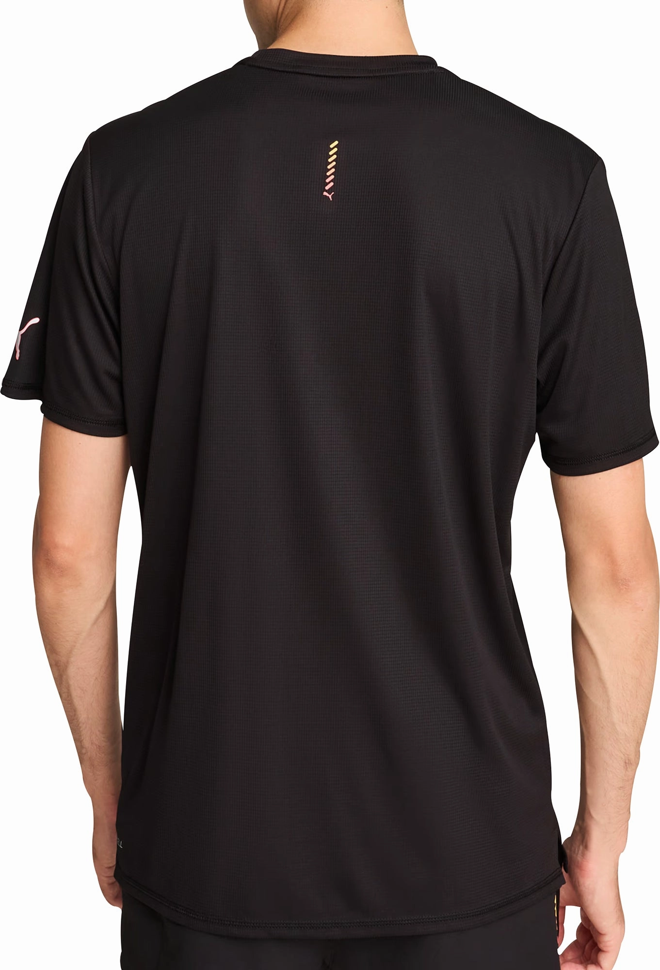 Puma Favourite Forever Faster Short Sleeve Mens Running Top - Black Retro nostalgia V neck elegance
