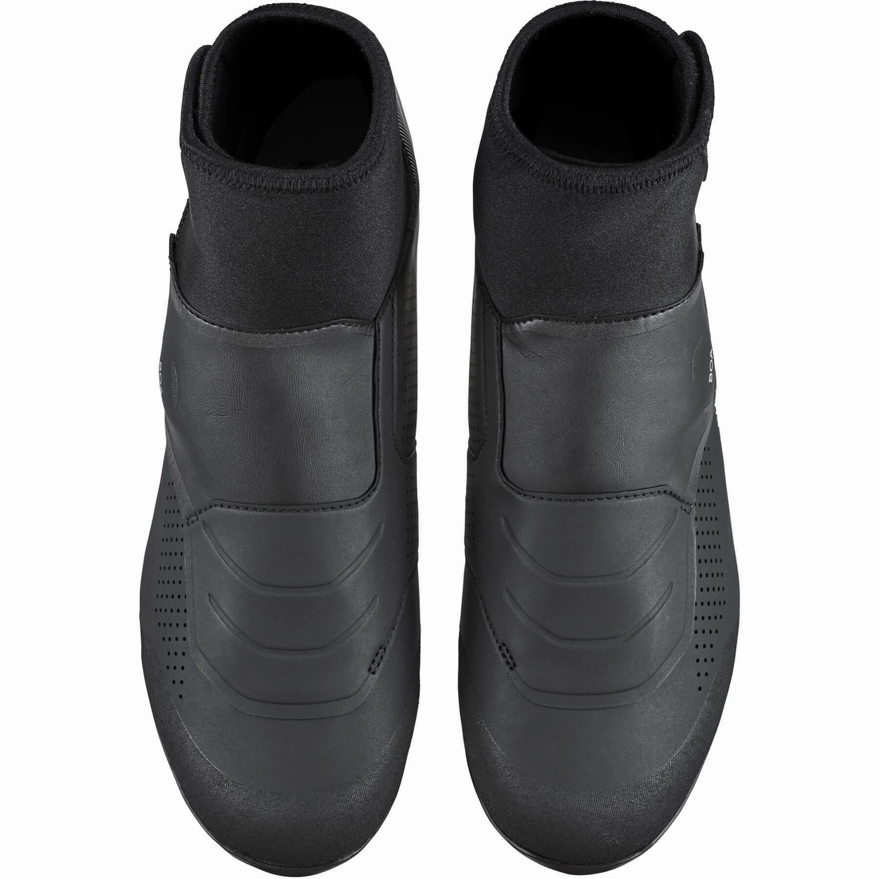 Shimano MW702 GORE-TEX Mens MTB Cycling Boots - Black Multi Surface Traction Stable Activity