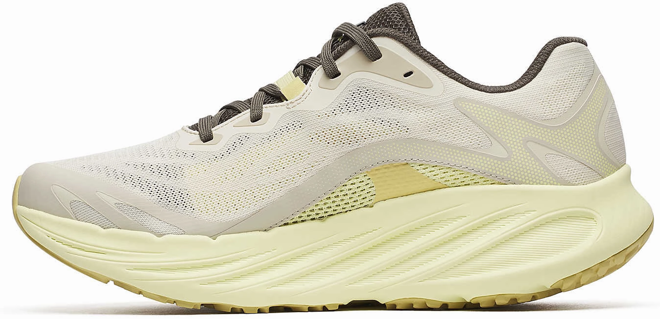 Non Slip Grip Pattern Male Merrell ProMorph Mens Trail Running Shoes - Cream