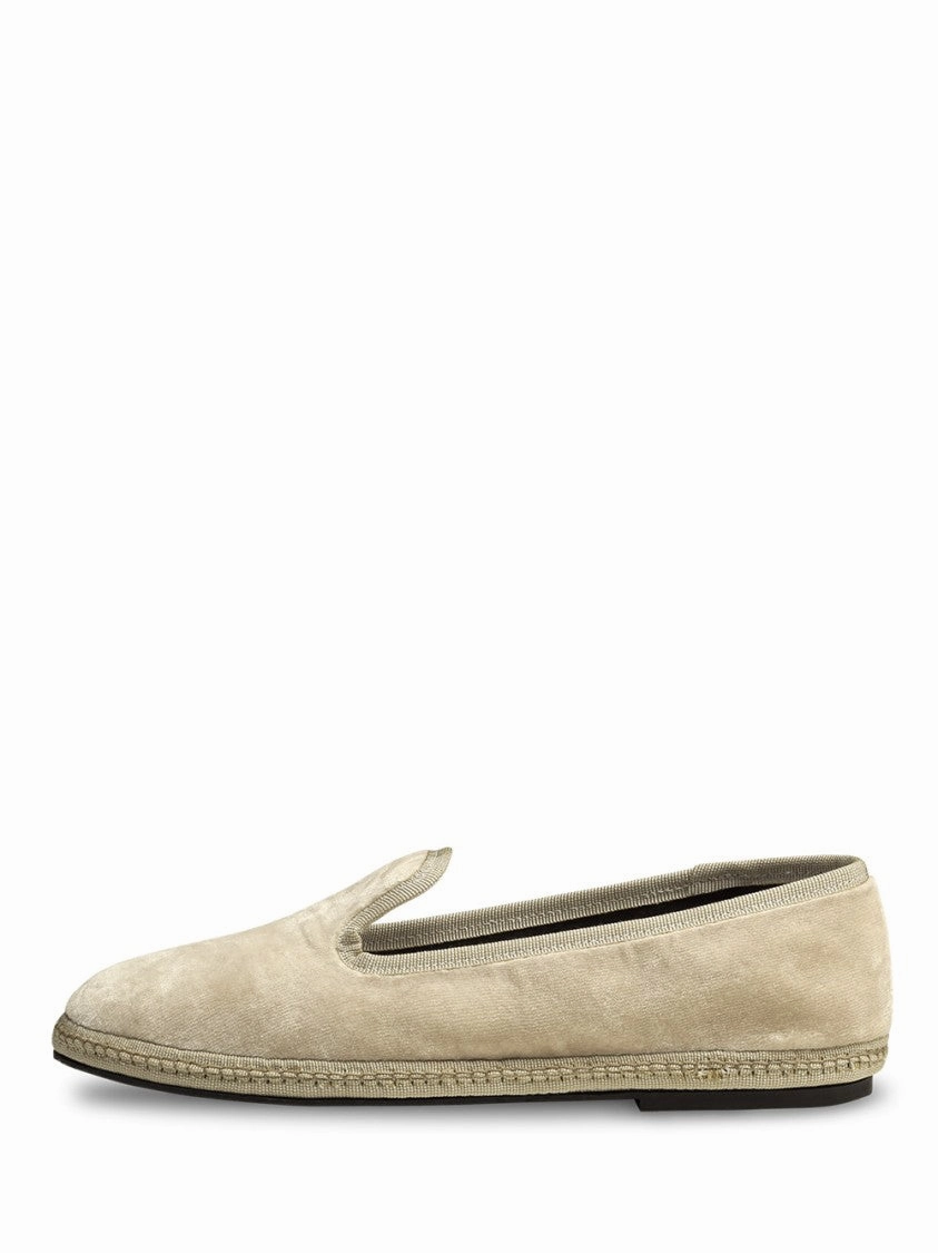 Instant Slip Fit Minimalist Slip-On Slippers With Soft Suede Texture