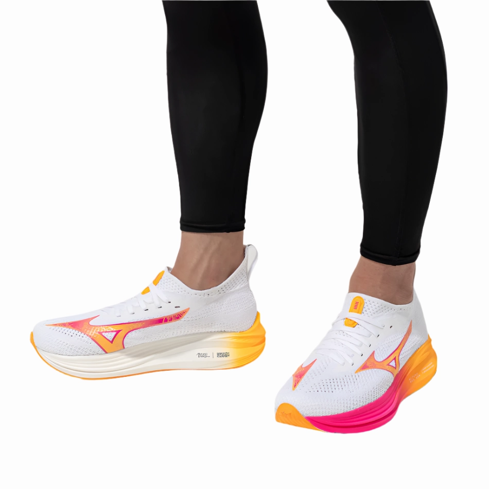attractively styled Quick Dry Lining Mizuno Unisex Neo Zen Running Shoes in White/Tang Orange/Pink Tetra AW25