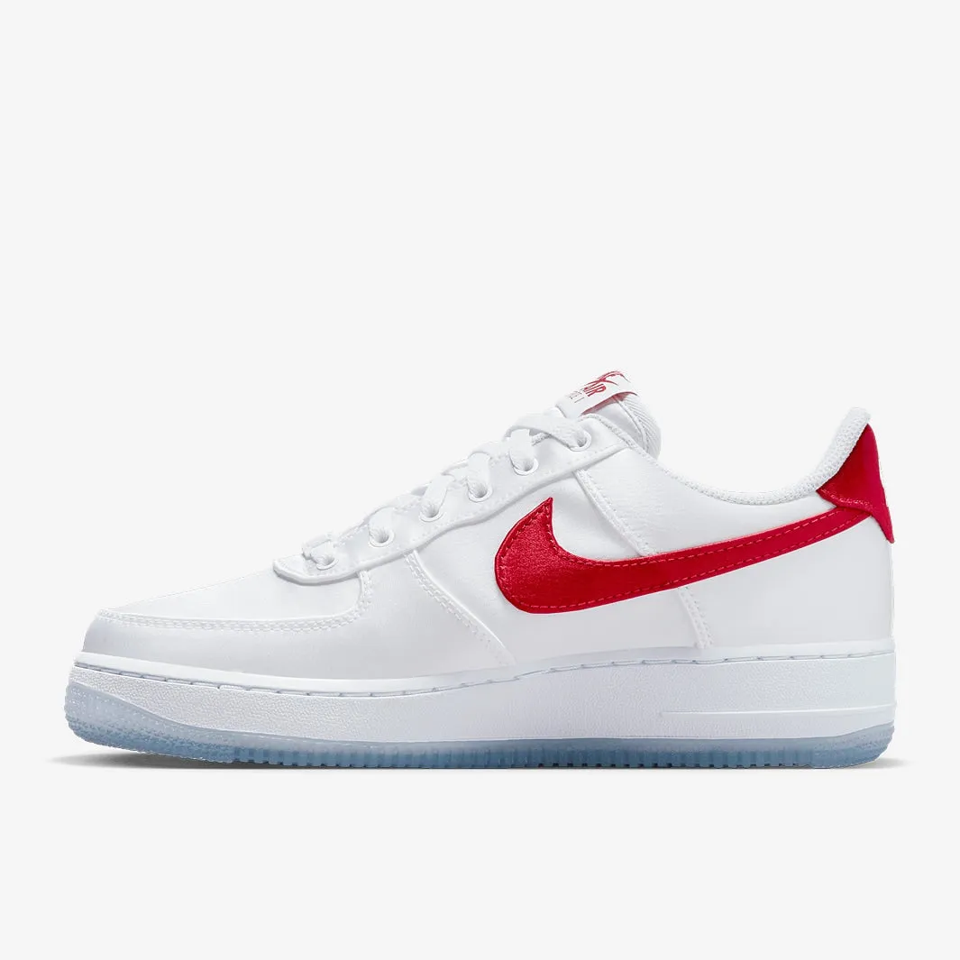 Nike Womens Air Force 1  '07 Practical Wear