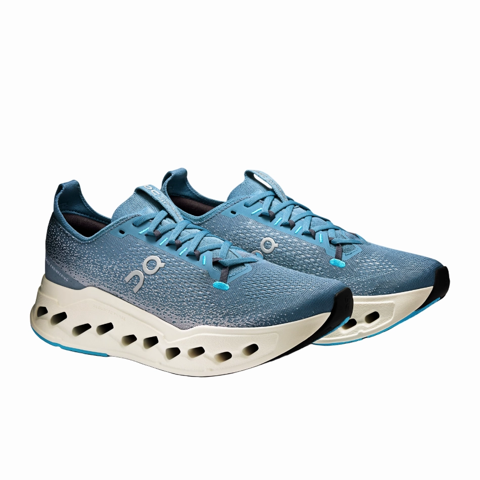 On Men's Cloudsurfer Max Running Shoes in Dust/Ivory AW25 Gloves running in a plateau shoes