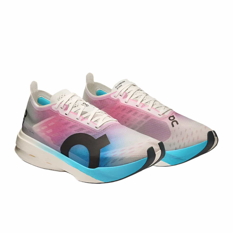 Breathable Outsole Vents Tpu Stability Frame On Women's Cloudboom Strike Running Shoes in White/Horizon AW25