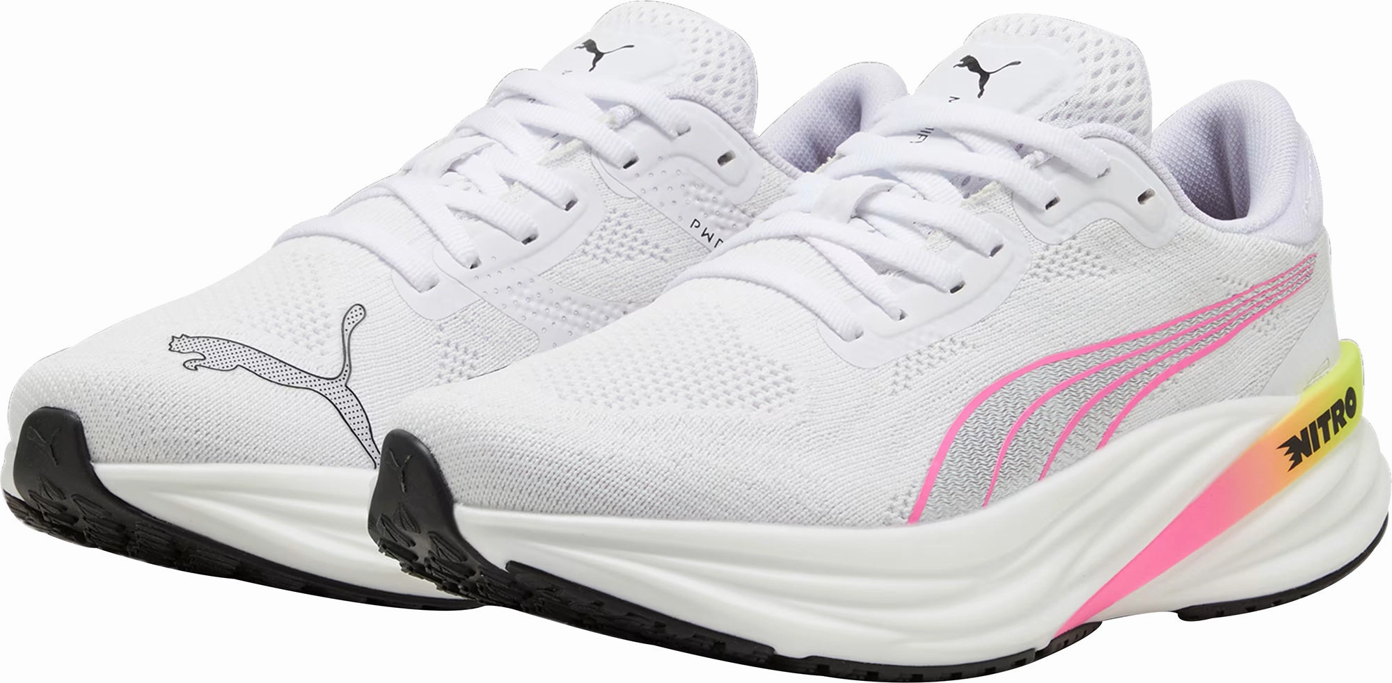 Barefoot feel Balanced Grip Puma Magnify Nitro 2 Womens Running Shoes - White