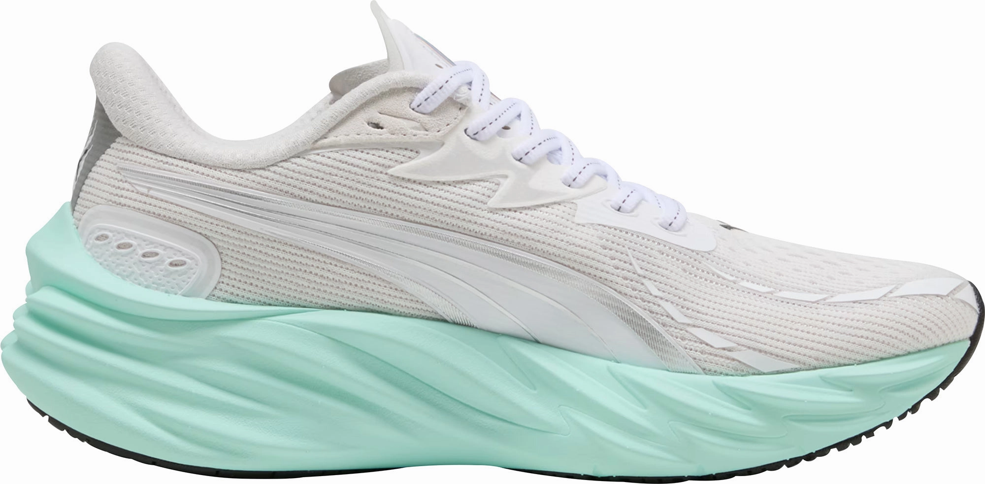 Mid   Top Style Puma Velocity Nitro 4 Womens Running Shoes - White