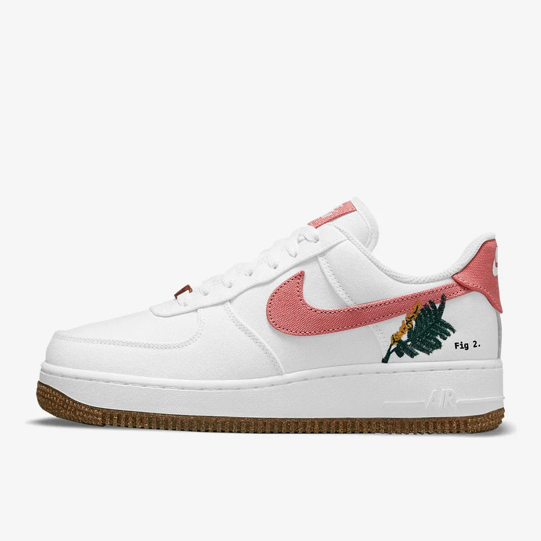 Nike Womens Air Force 1 07 SE Versatile Fit