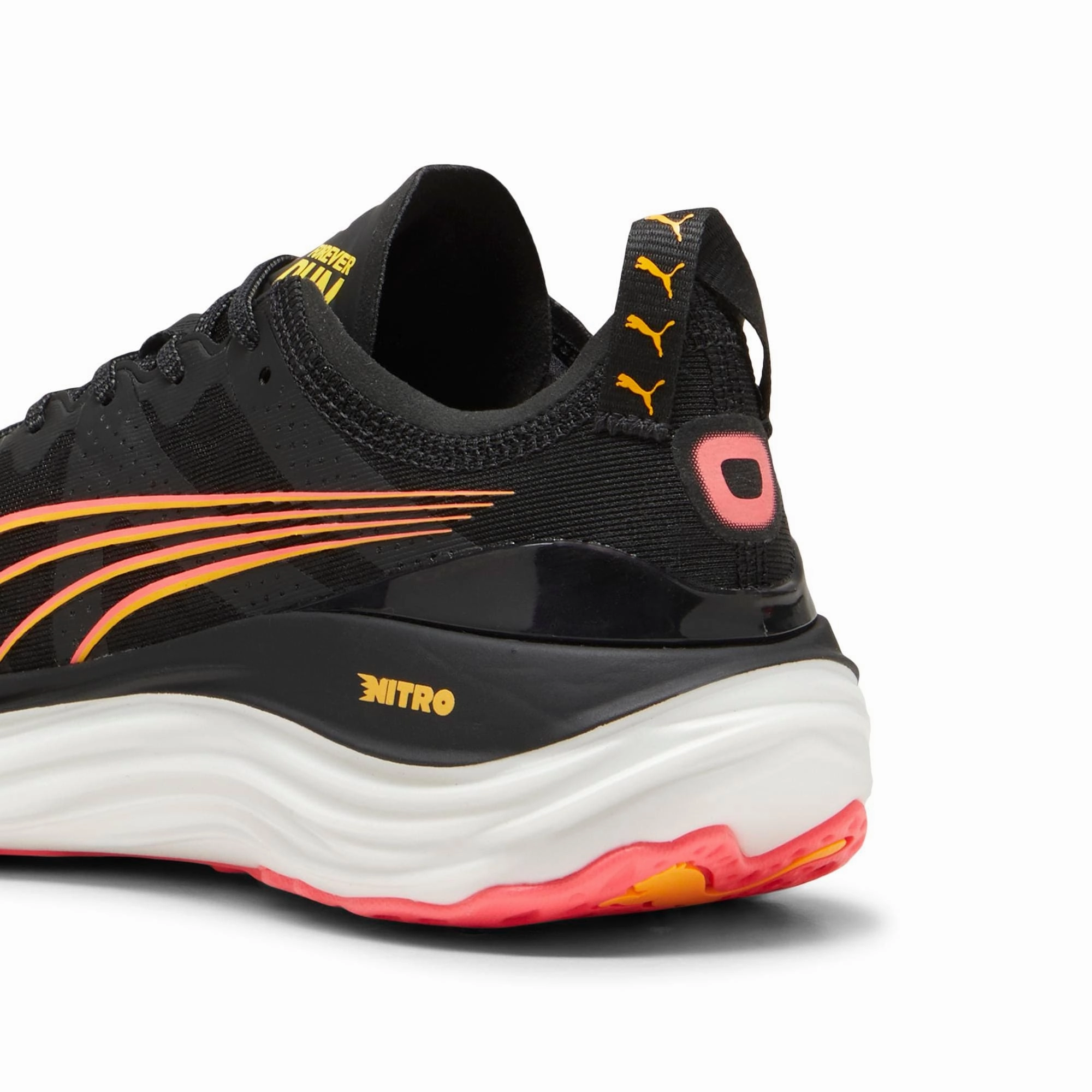 running with a zipper closure Limited Edition Puma Women's ForeverRun NITRO in Black-Sun Stream-Sunset Glow AW24