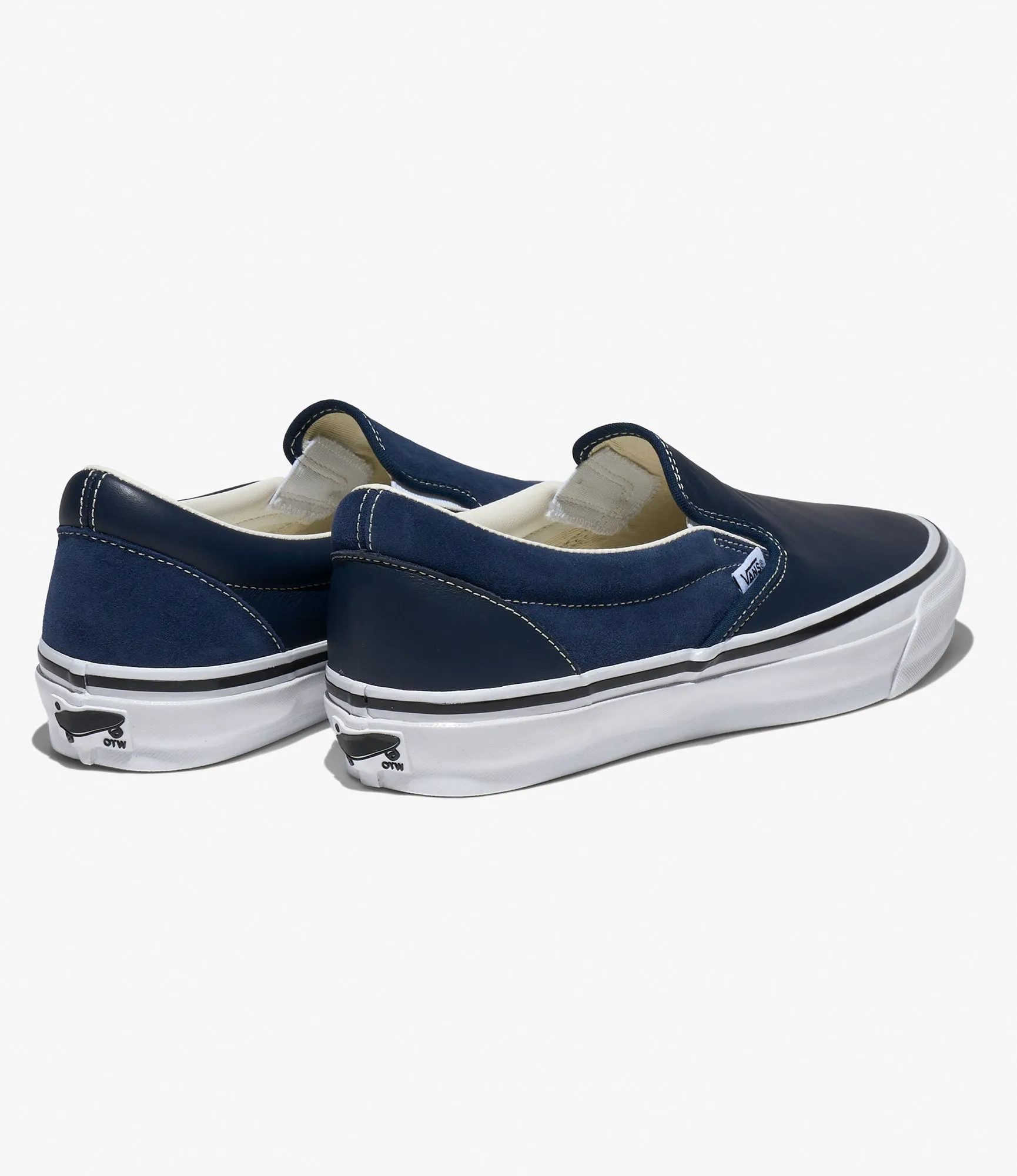 Classic Slip-On 98 ?C?Navy Leather/Suede Mix Low Maintenance