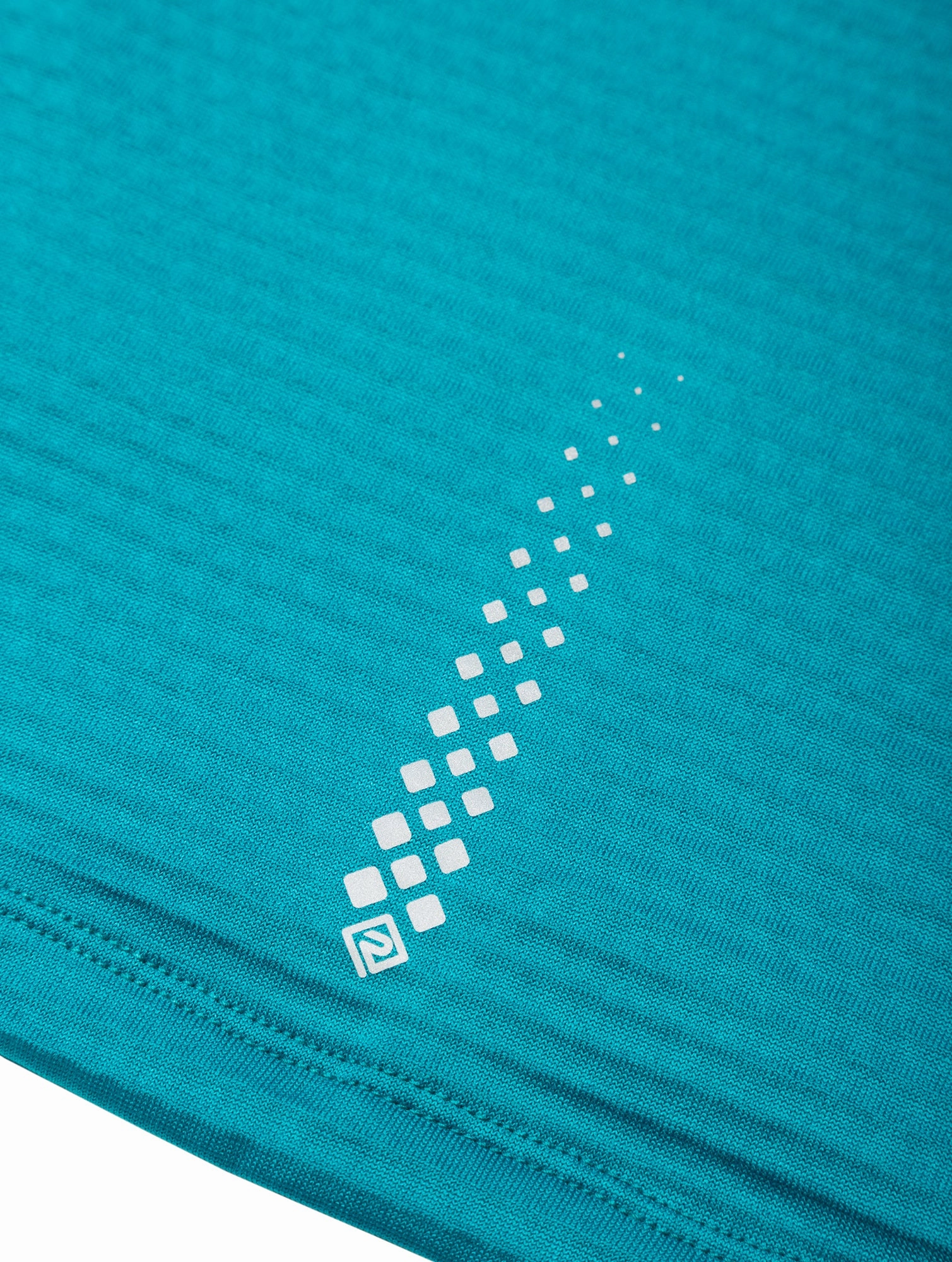 Ronhill Tech Winter Long Sleeve Womens Running Top - Blue Influencer Blanket