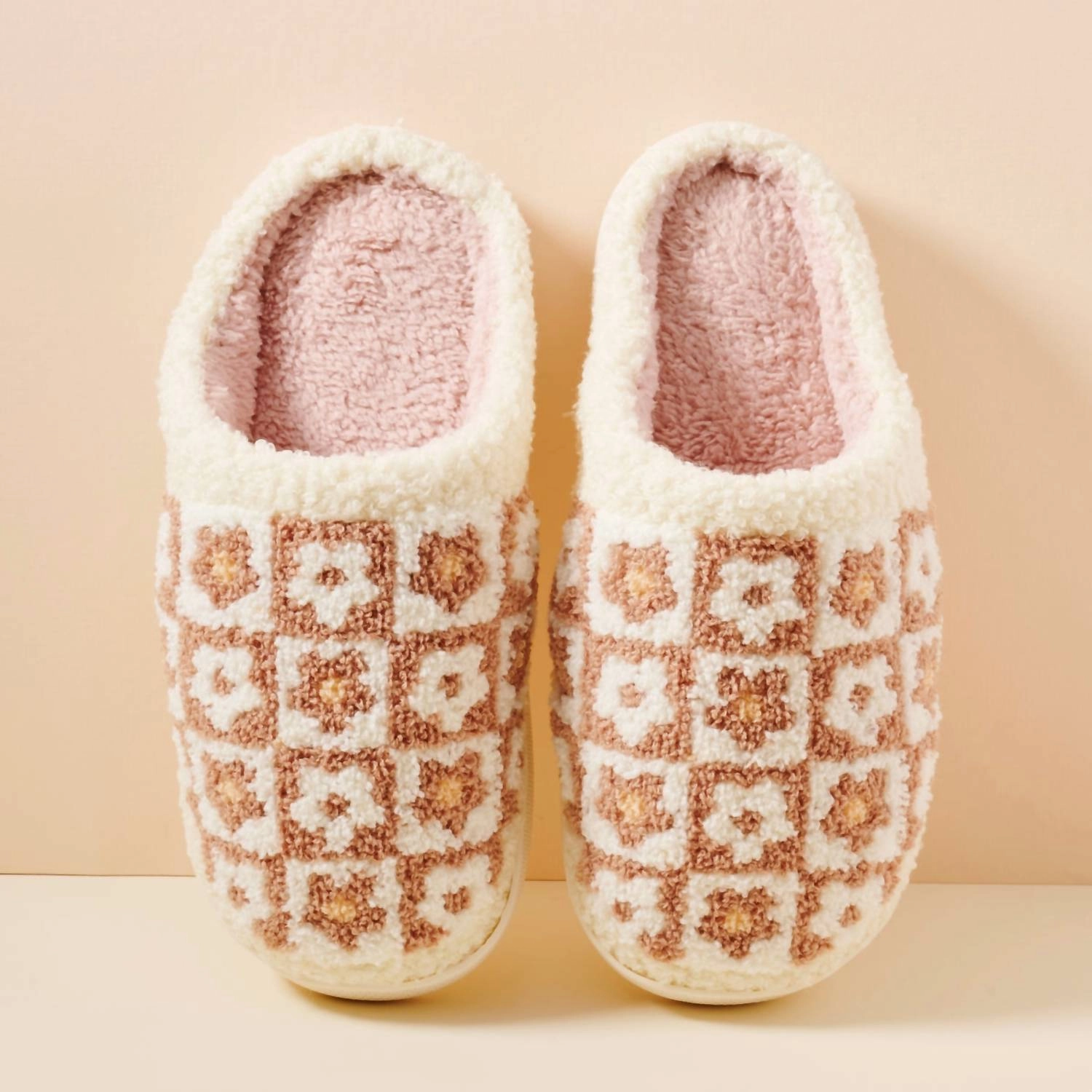 Women's Flower Color Block Home Slippers In Beige Stretchable Mesh Simple Comfort Walk